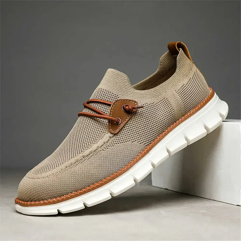 Casual Wide-Fit Comfort Shoes
