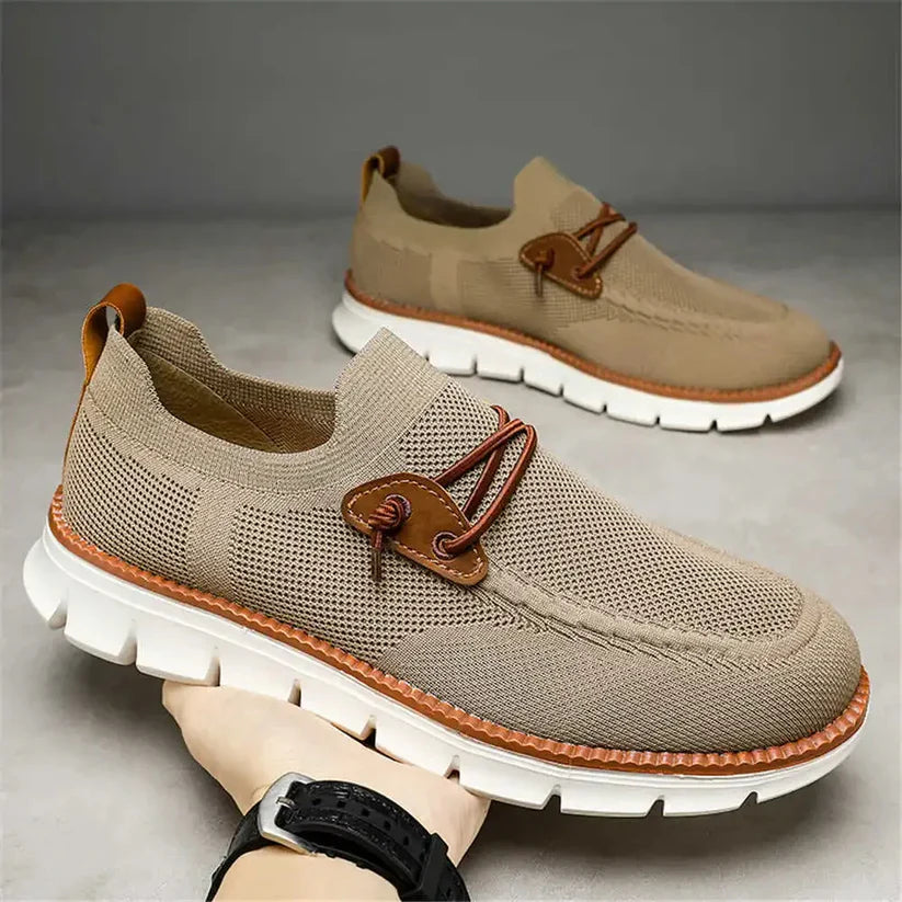Casual Wide-Fit Comfort Shoes